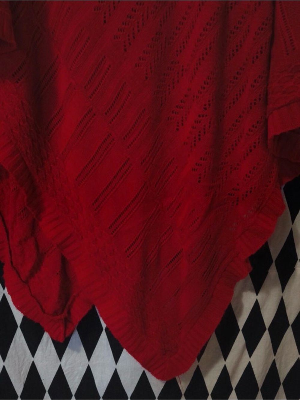 Westbound Red V-Neck Knit Poncho - Picture 5 of 5
